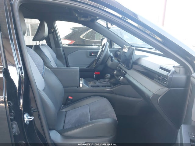 2026 TOYOTA RAV4 XSE 5