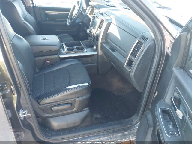 2014 RAM 1500 SPORT 照片 5