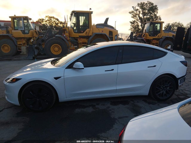 2026 TESLA MODEL 3 PREMIUM REAR-WHEEL DRIVE/REAR-WHEEL DRIVE 14