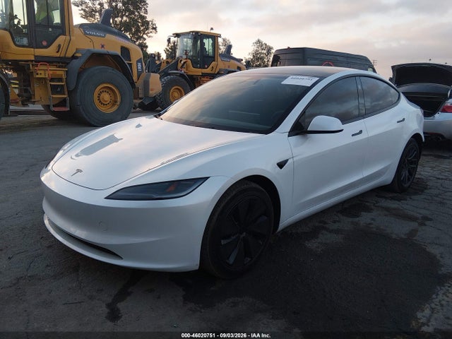 2026 TESLA MODEL 3 PREMIUM REAR-WHEEL DRIVE/REAR-WHEEL DRIVE 2