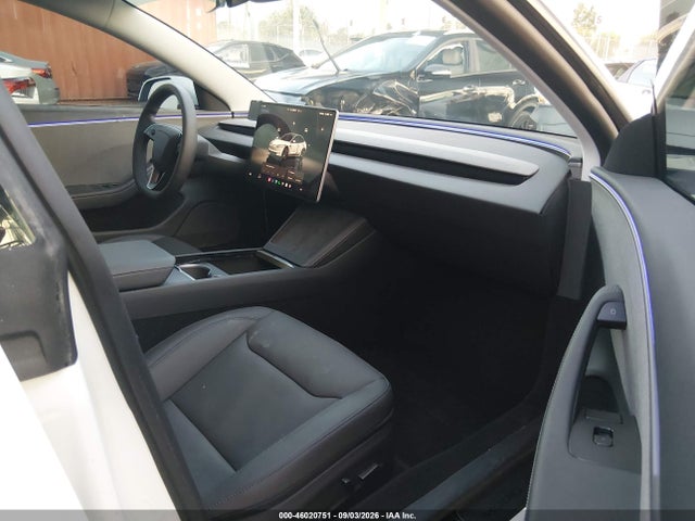 2026 TESLA MODEL 3 PREMIUM REAR-WHEEL DRIVE/REAR-WHEEL DRIVE 5