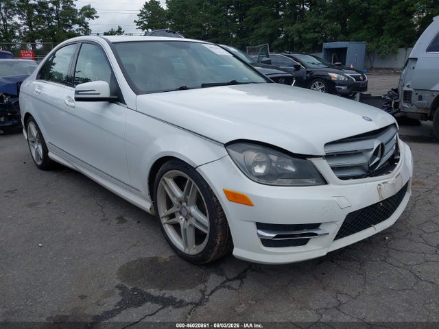 2013 MERCEDES-BENZ C 300 SPORT 4MATIC