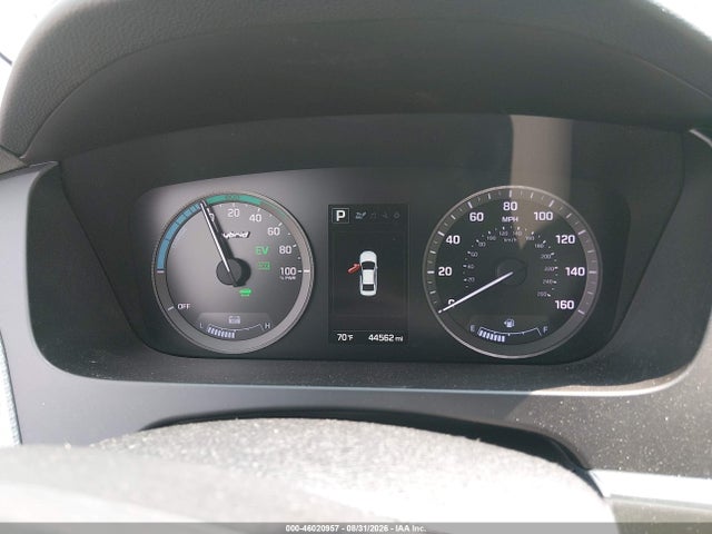 2017 Hyundai SONATA HYBRID SE — фото 7