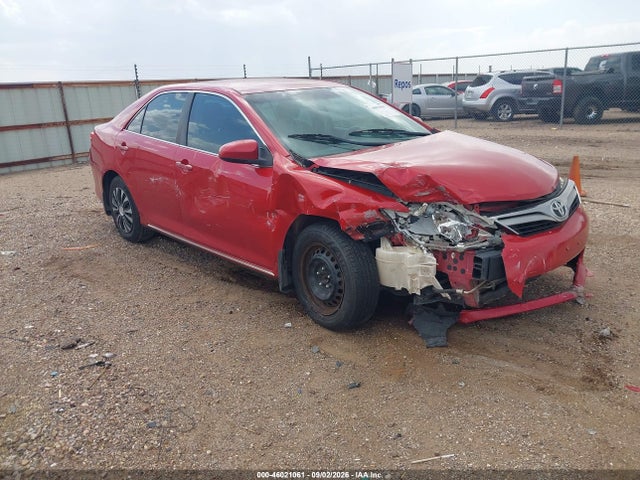 2014 TOYOTA CAMRY LE