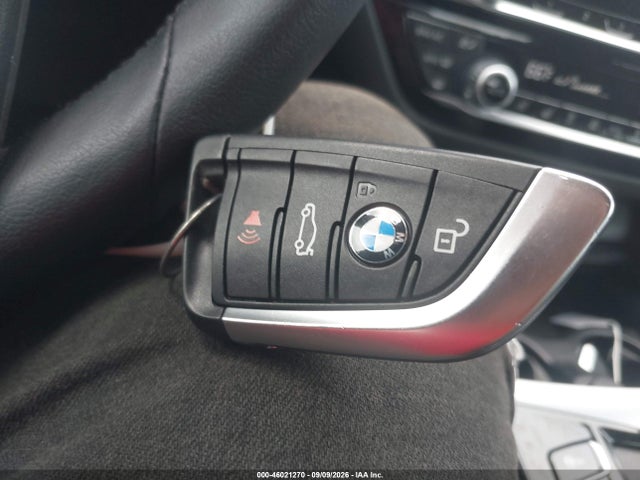 2023 BMW 530E XDRIVE 11