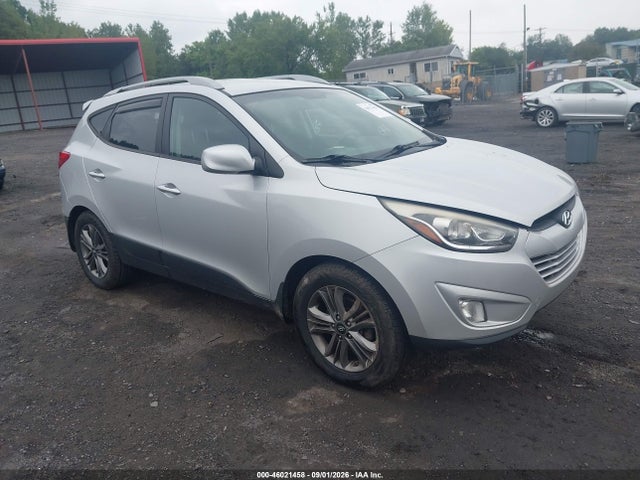 2014 HYUNDAI TUCSON SE