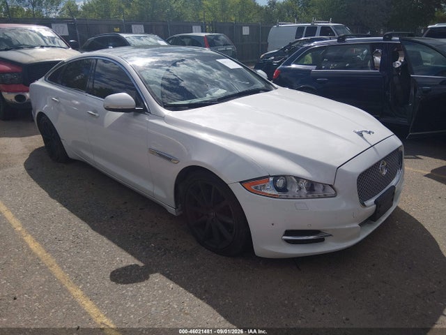2013 JAGUAR XJ 