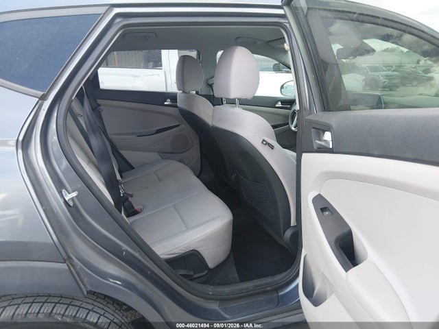 2019 HYUNDAI TUCSON SE 8