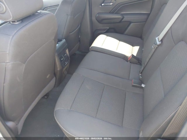 2025 CHEVROLET COLORADO 4WD LT 8