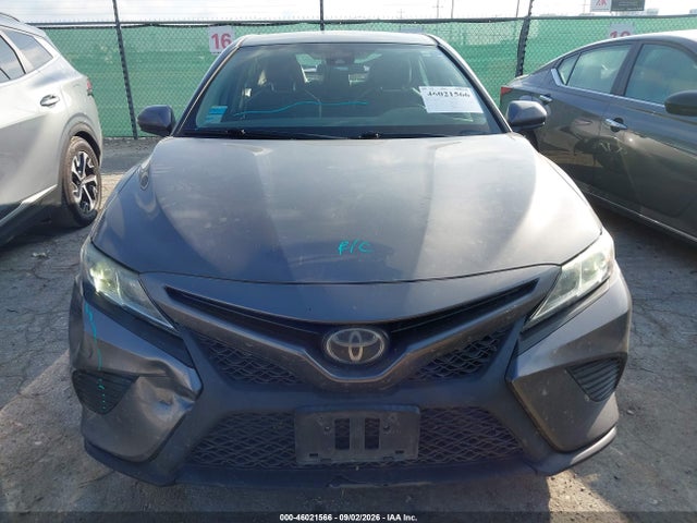 2019 TOYOTA CAMRY SE 12