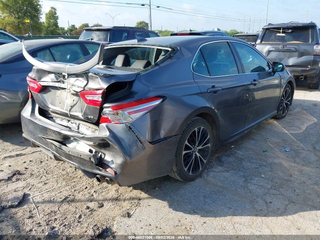 2019 TOYOTA CAMRY SE 4