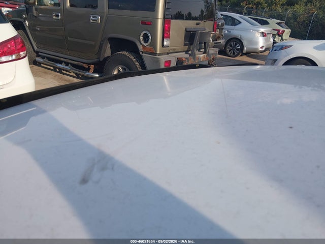 2003 Chevrolet AVALANCHE 1500 照片 12