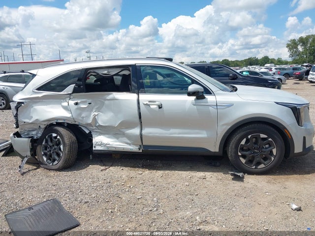 2026 KIA SORENTO S 14