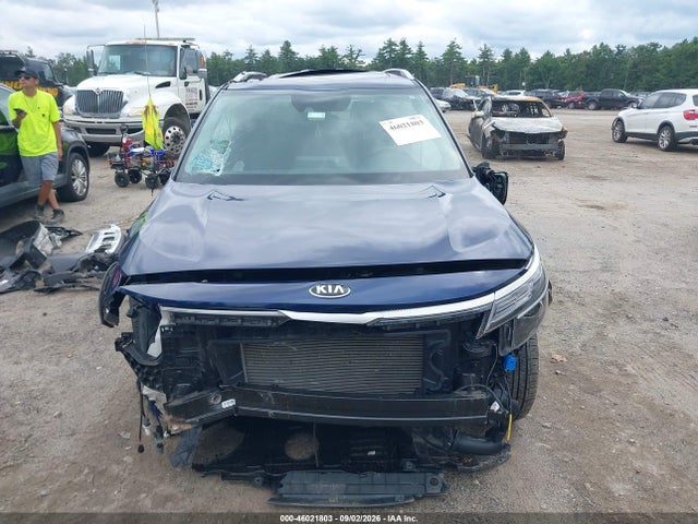 2021 KIA SELTOS EX 6