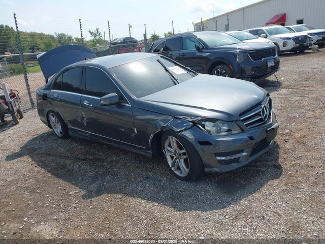 2014 MERCEDES-BENZ C 250 SPORT