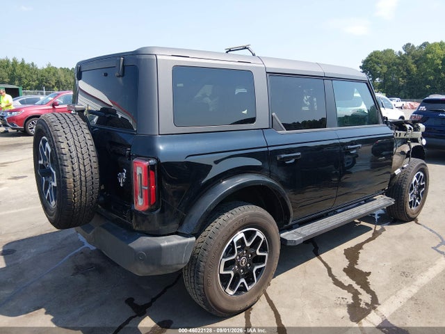2024 FORD BRONCO OUTER BANKS 4