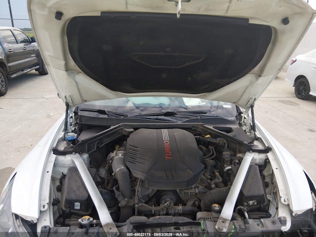 2019 KIA STINGER GT2 10