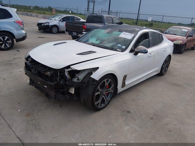 2019 KIA STINGER GT2 2