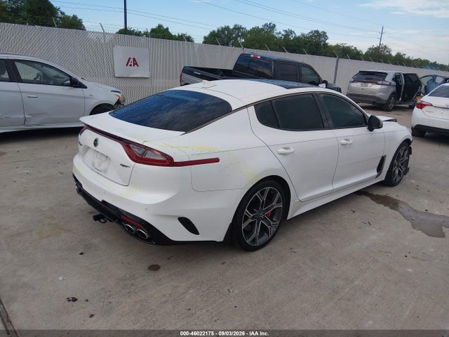 2019 KIA STINGER GT2 4