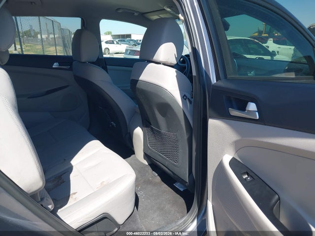 2019 HYUNDAI TUCSON SE 8