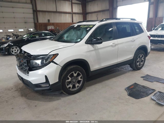 2023 HONDA PASSPORT AWD TRAILSPORT 2