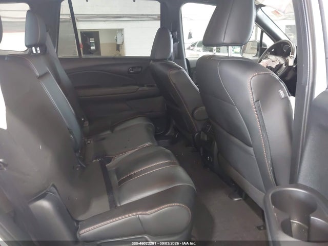 2023 HONDA PASSPORT AWD TRAILSPORT 8