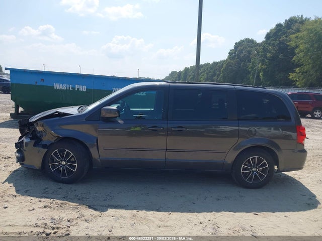 2017 DODGE GRAND CARAVAN GT 14