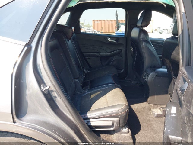 2024 FORD ESCAPE ST-LINE 8
