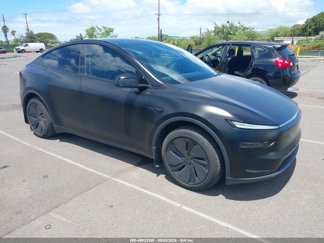 2026 TESLA MODEL Y PREMIUM REAR-WHEEL DRIVE/REAR-WHEEL DRIVE