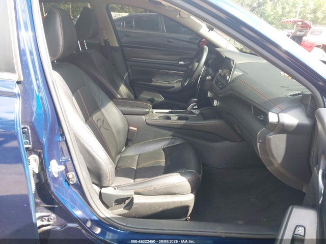 2021 NISSAN ALTIMA SR FWD 5