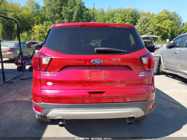 2019 FORD ESCAPE SE 17