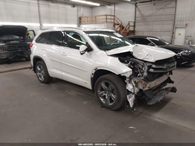 2019 TOYOTA HIGHLANDE LIMITED PLATINUM