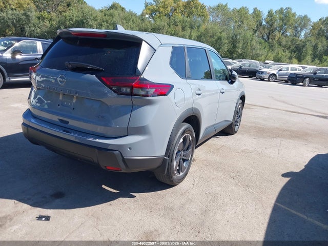 2026 NISSAN ROGUE SV 4