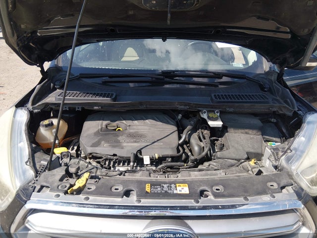 2017 FORD ESCAPE TITANIUM 10