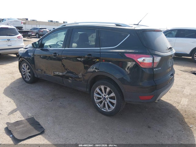 2017 FORD ESCAPE TITANIUM 3