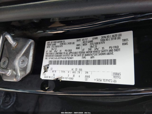 2017 FORD ESCAPE TITANIUM 9