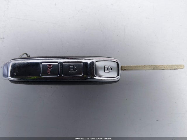 2023 KIA SPORTAGE HYBRID LX 11