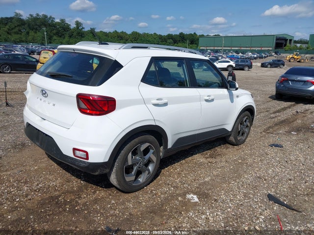2024 HYUNDAI VENUE SEL 4