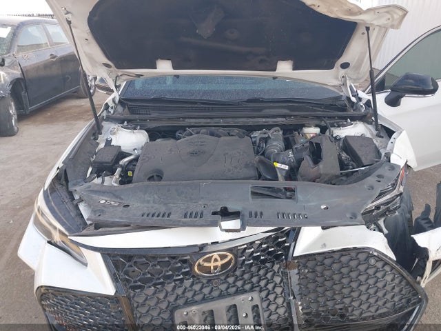2019 TOYOTA AVALON TOURING 10