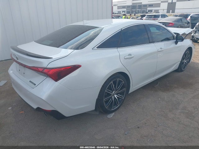 2019 TOYOTA AVALON TOURING 4