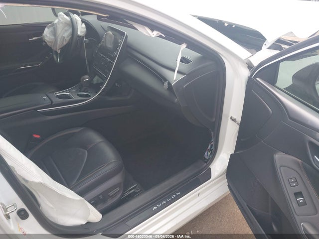 2019 TOYOTA AVALON TOURING 5