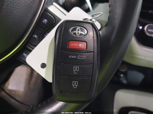 2023 TOYOTA COROLLA SE 11