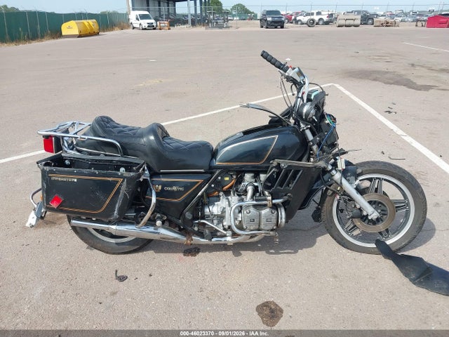 1981 HONDA GL1100 12