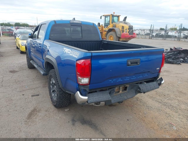 2017 Toyota TACOMA TRD OFF ROAD 照片 3