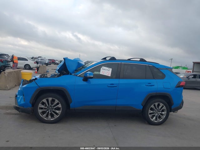 2019 TOYOTA RAV4 XLE PREMIUM 14