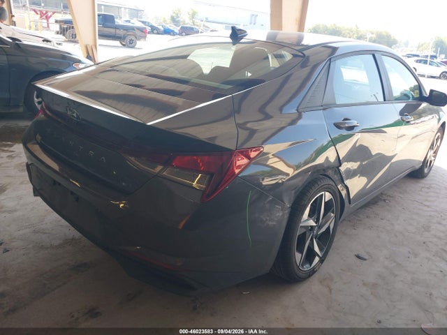 2023 HYUNDAI ELANTRA SEL 4