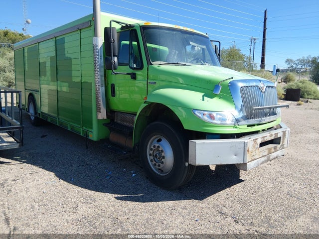 2009 INTERNATIONAL 4000 4300