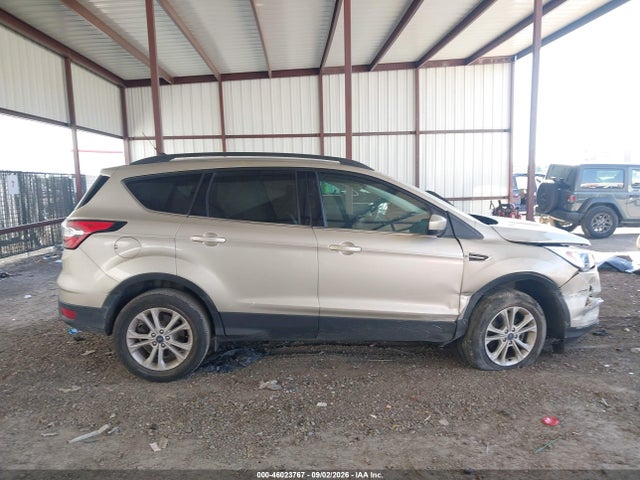2018 FORD ESCAPE SEL 13