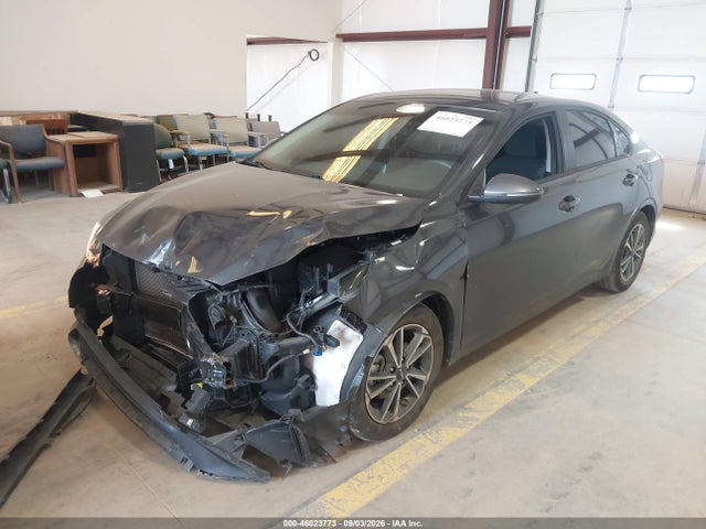 2023 KIA FORTE LXS 2