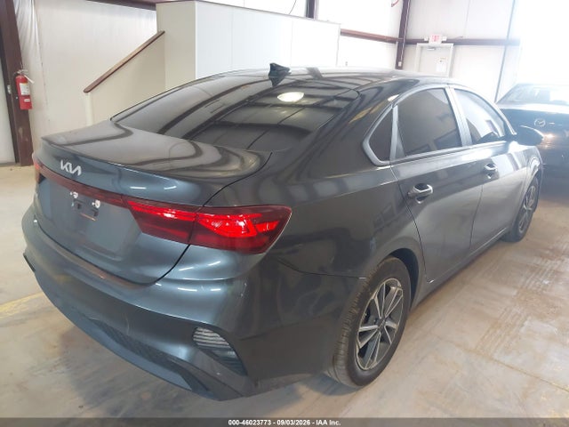 2023 KIA FORTE LXS 4